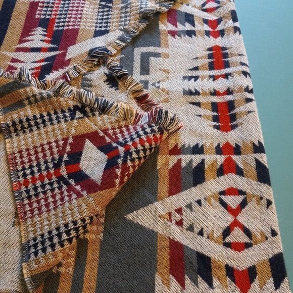 Southwest pattern Pointed End Scarf/Wrap Cottagecore Western Granny Chic - Picture 5 of 5